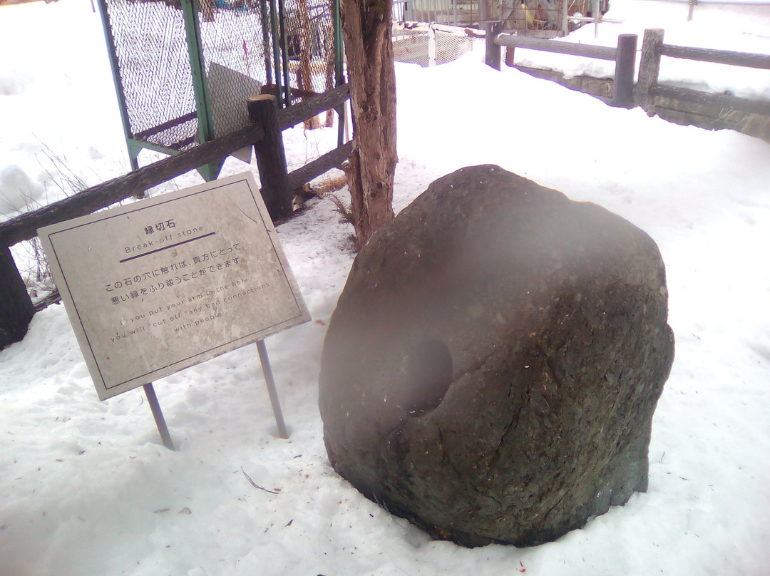 Hokushin Shrine Gobunshi-富良野市必去景点