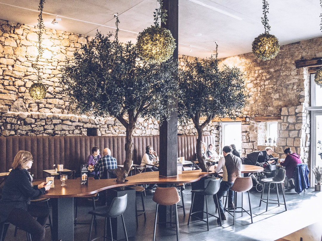 Frick餐馆和美食-Fiori Bistro Caffè Bar
