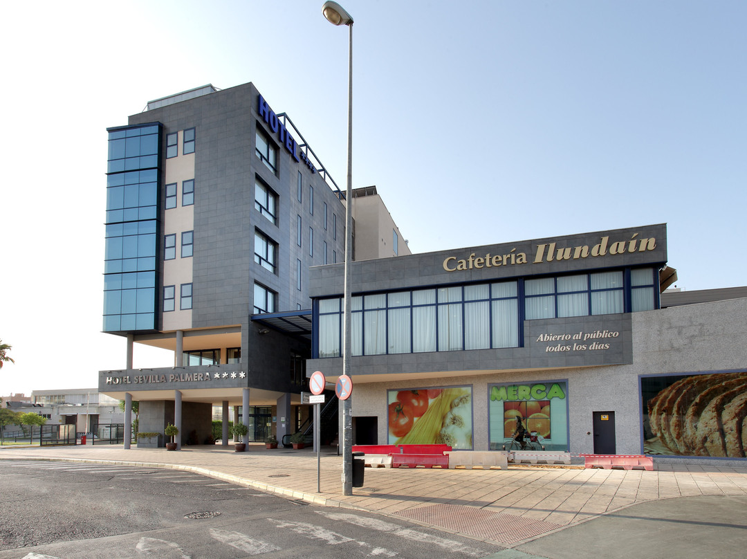 塞维利亚帕梅拉酒店主图