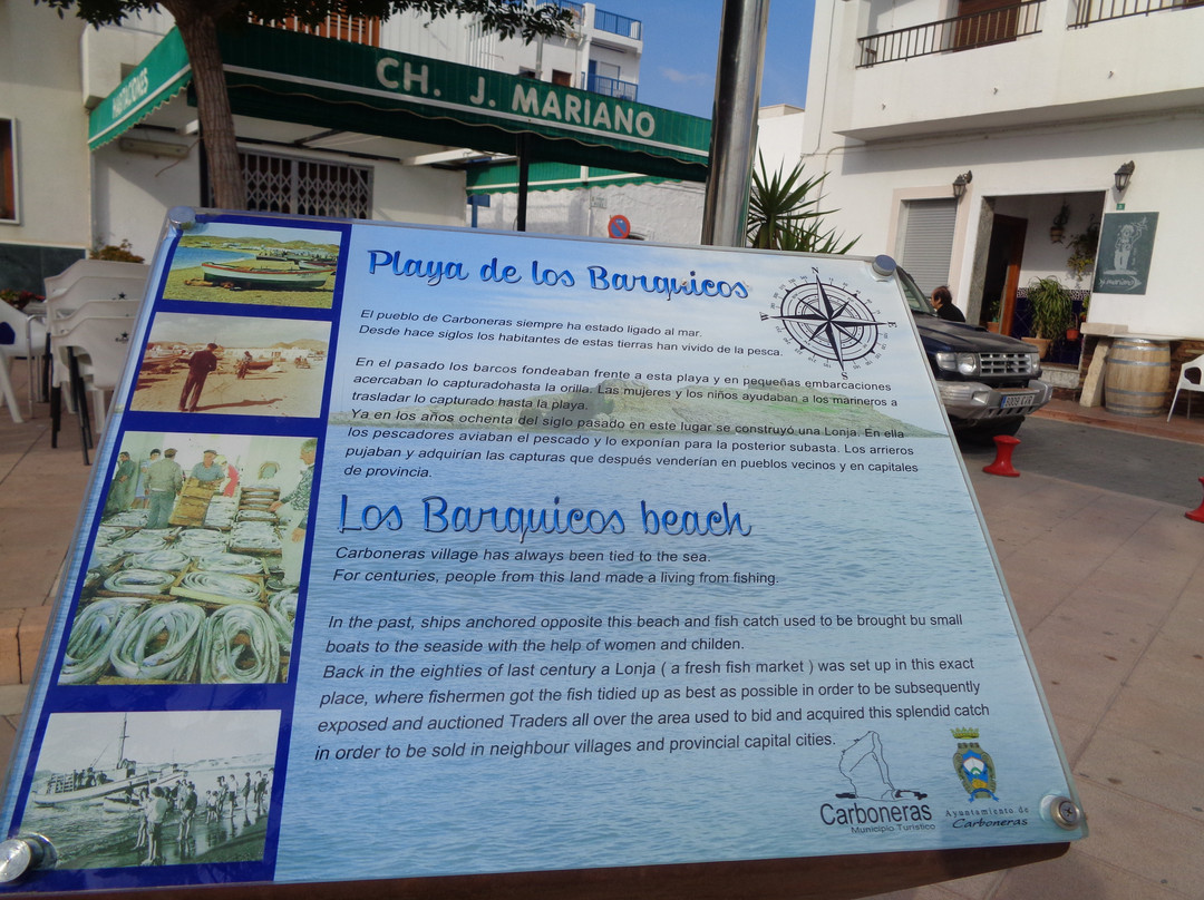 Playa Los Barquicos-阿尔梅里亚省必去景点