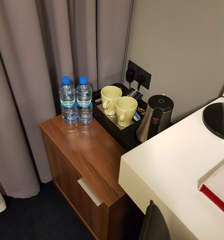Terminal Hotel主图