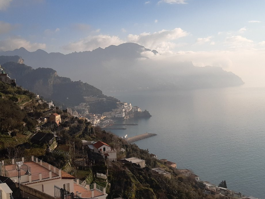 Ruga Nova Mercatorum (Via dei Mercanti)景点图片