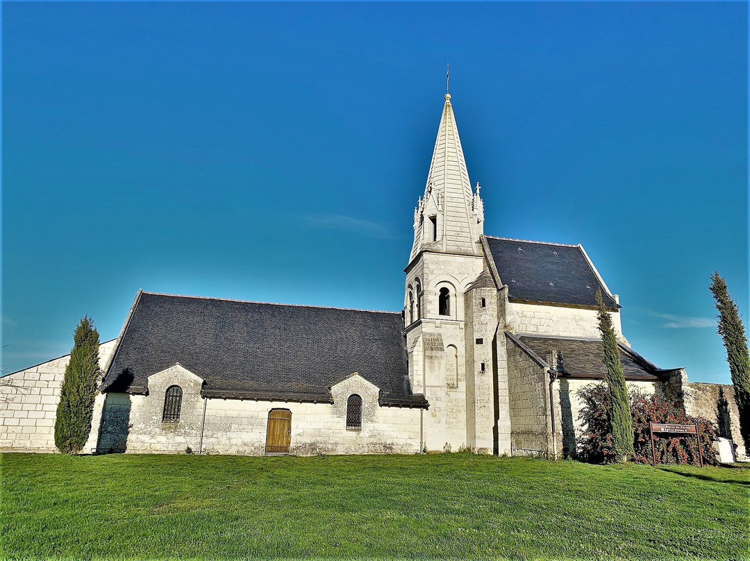 Eglise Saint-Pierre de Parnay景点图片