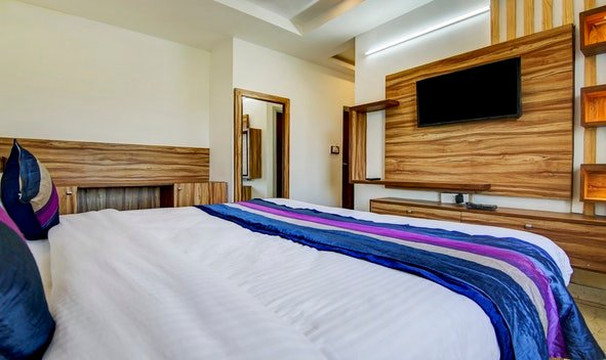 Hotel Whispering Oaks主图