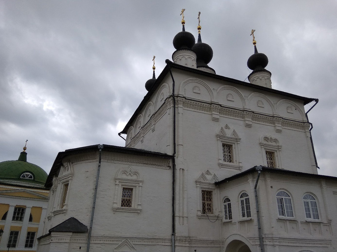 Holy Trinity Convent Belopesotsky-Stupino必去景点