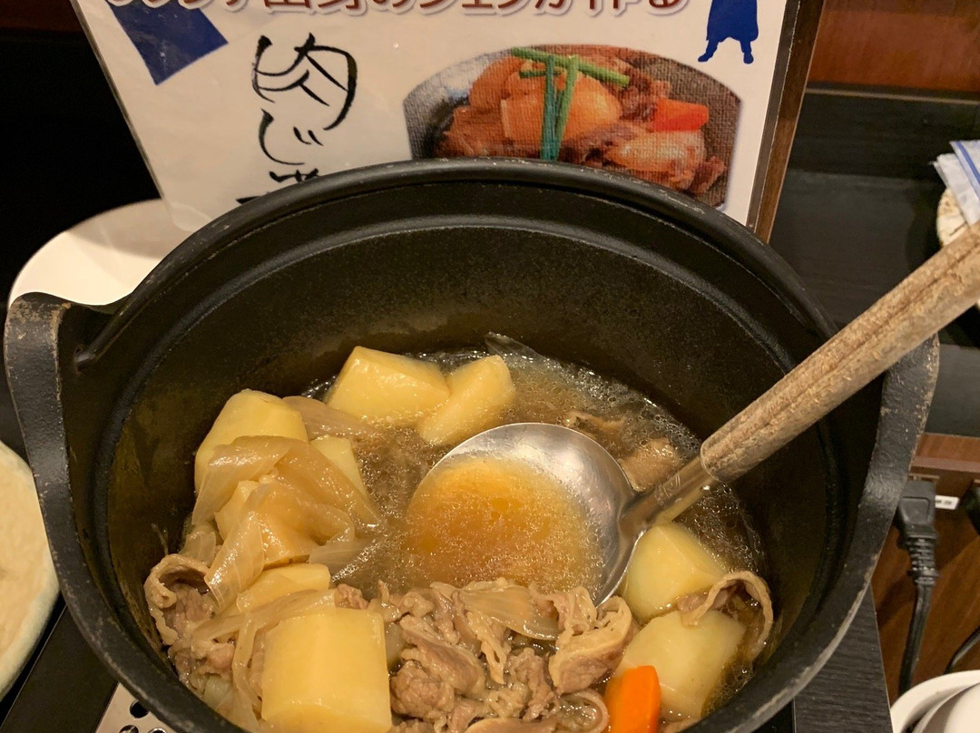 叄拉库科比托尔路酒店主图