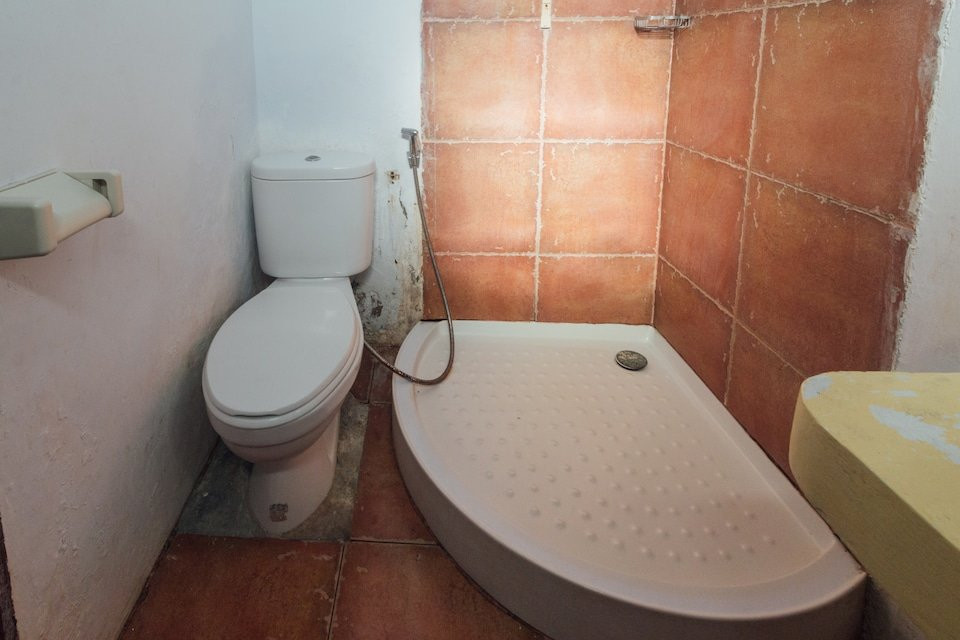 Oyo 1688 Collin Beach Hotel主图