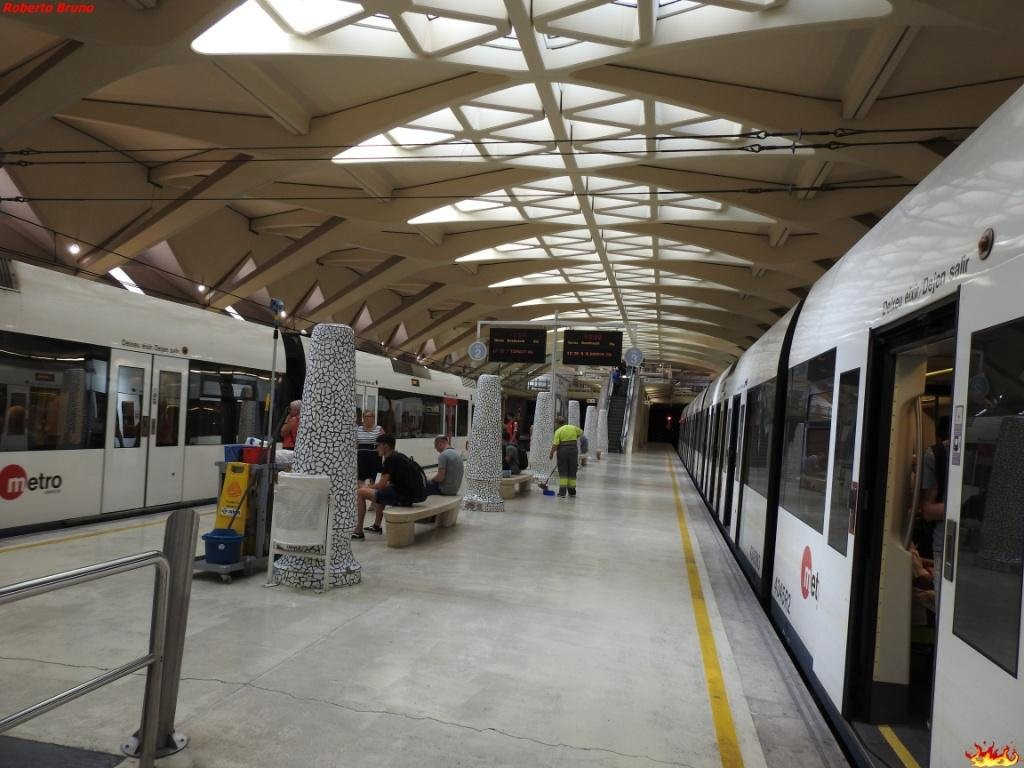 Metro de Valencia (El)-巴伦西亚必去景点