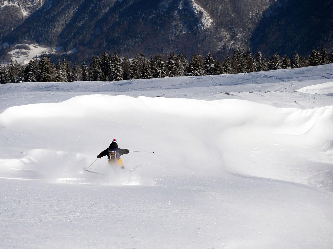 SlopeStyle Transfers-尚贝里必去景点
