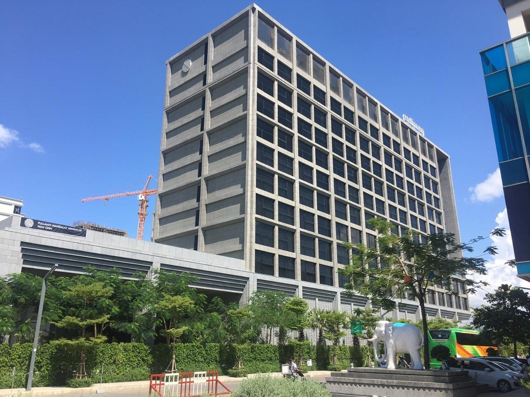 曼德勒明加拉铂尔曼酒店主图