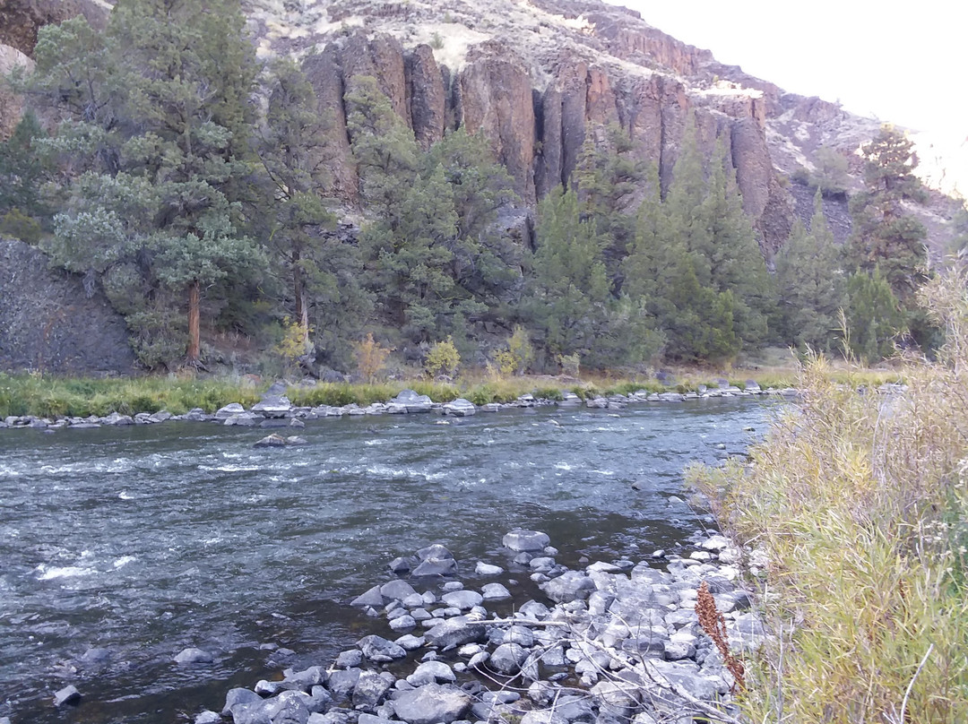 Crooked River Scenic Drive景点图片