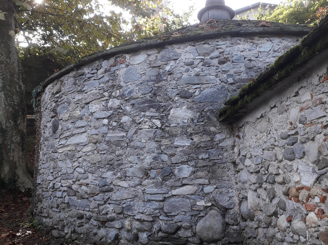 Ghiacciaie di Cazzago Brabbia景点图片