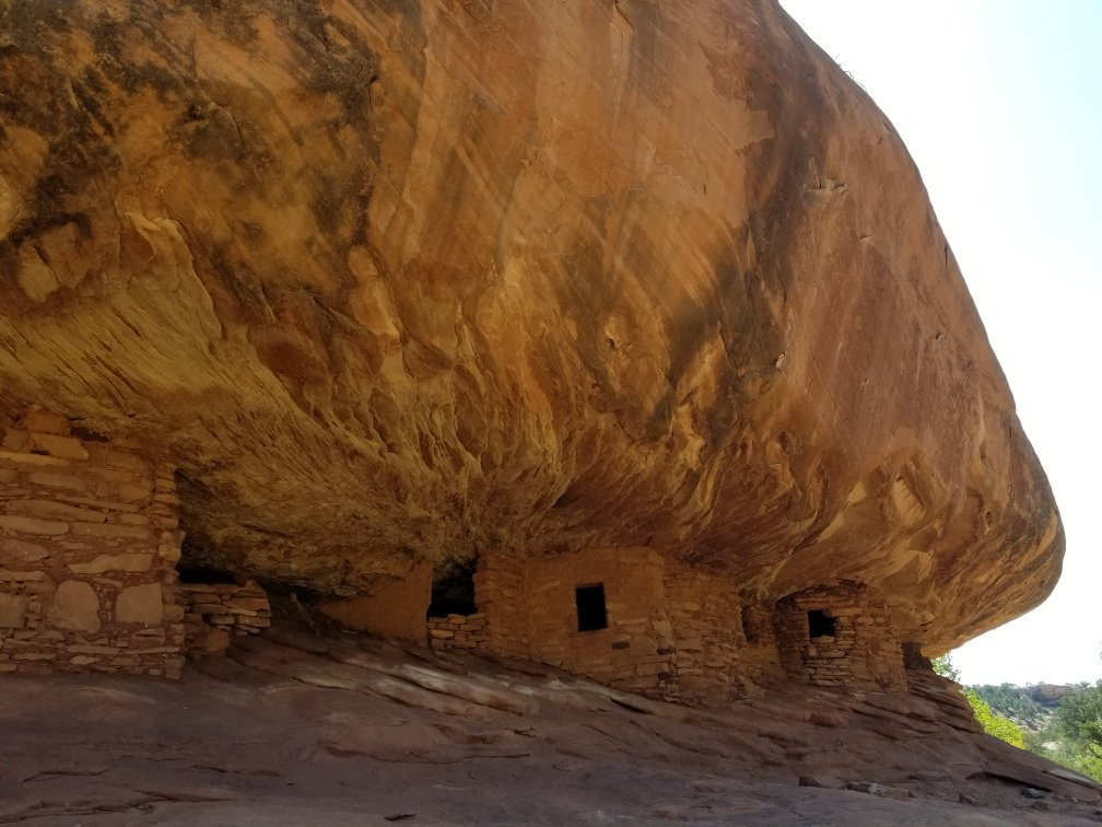 House On Fire-布兰丁必去景点