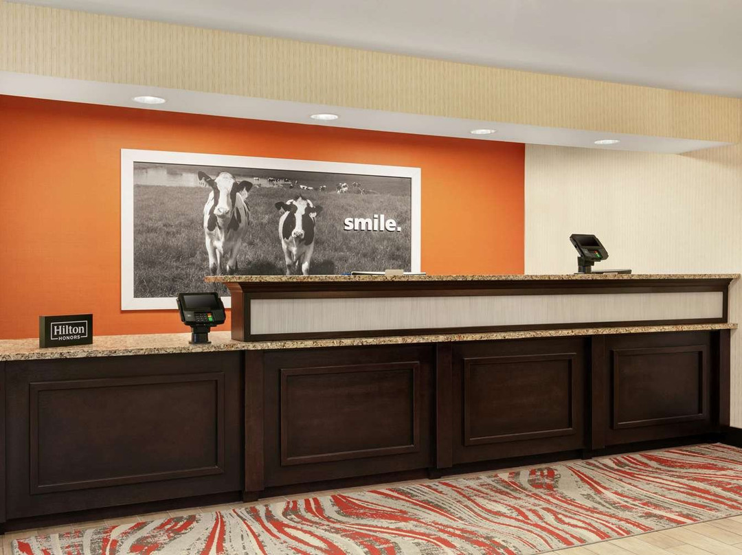 Hampton Inn Binghamton Johnson City主图