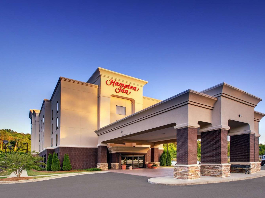 Hampton Inn Birmingham/leeds主图