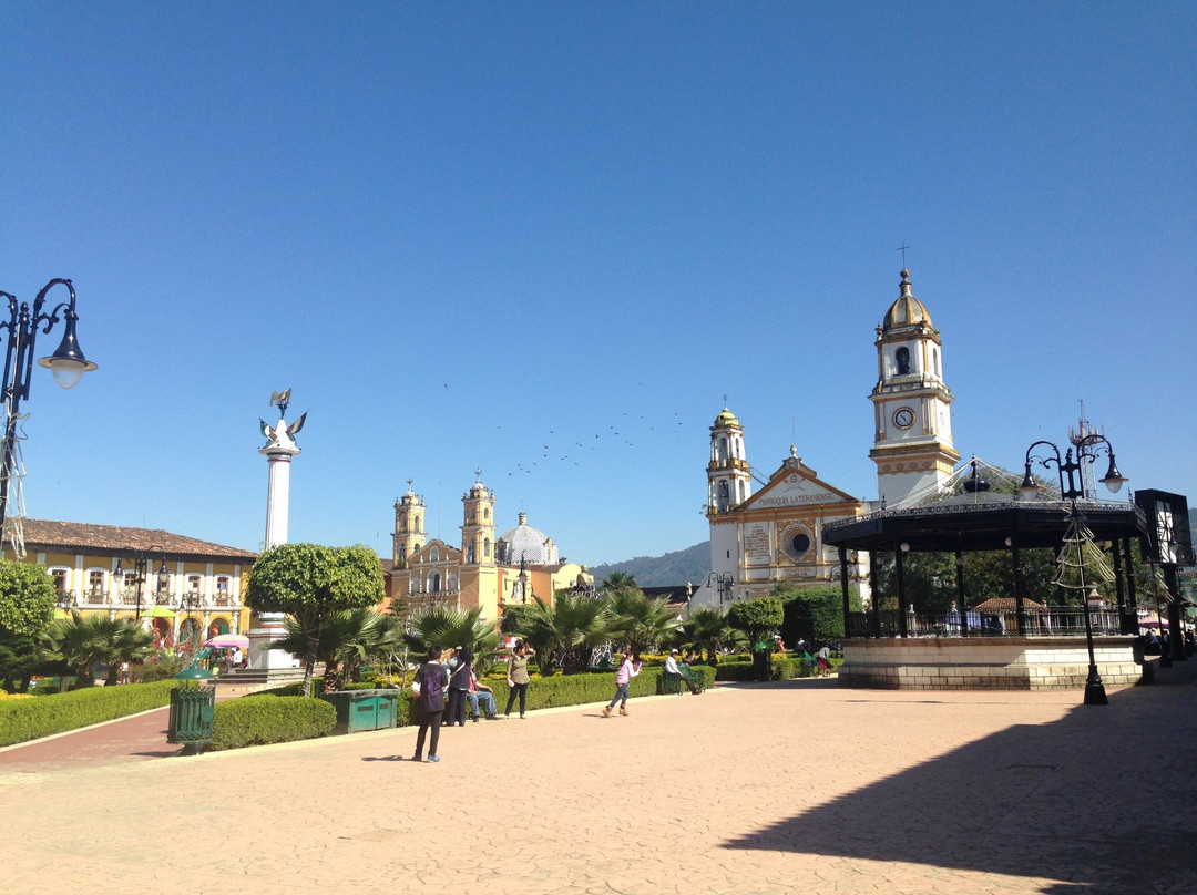Plaza de la Constitucion景点图片