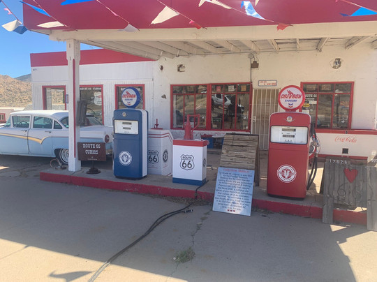 Valentine Station Gift Shop