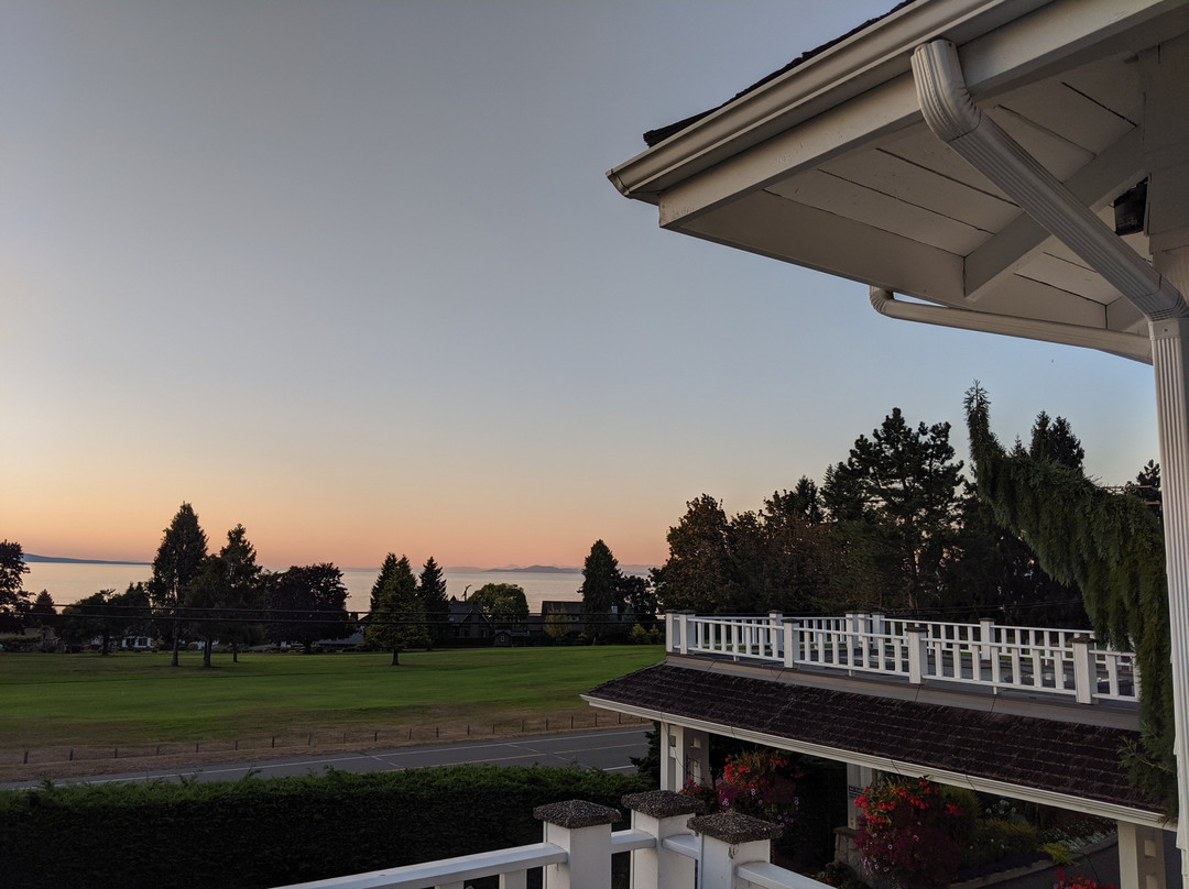 皇冠庄园精品别墅酒店主图