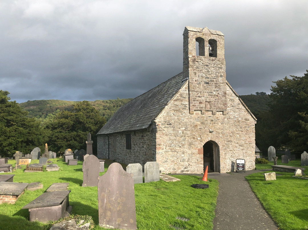St Mary's Church Caerhun景点图片