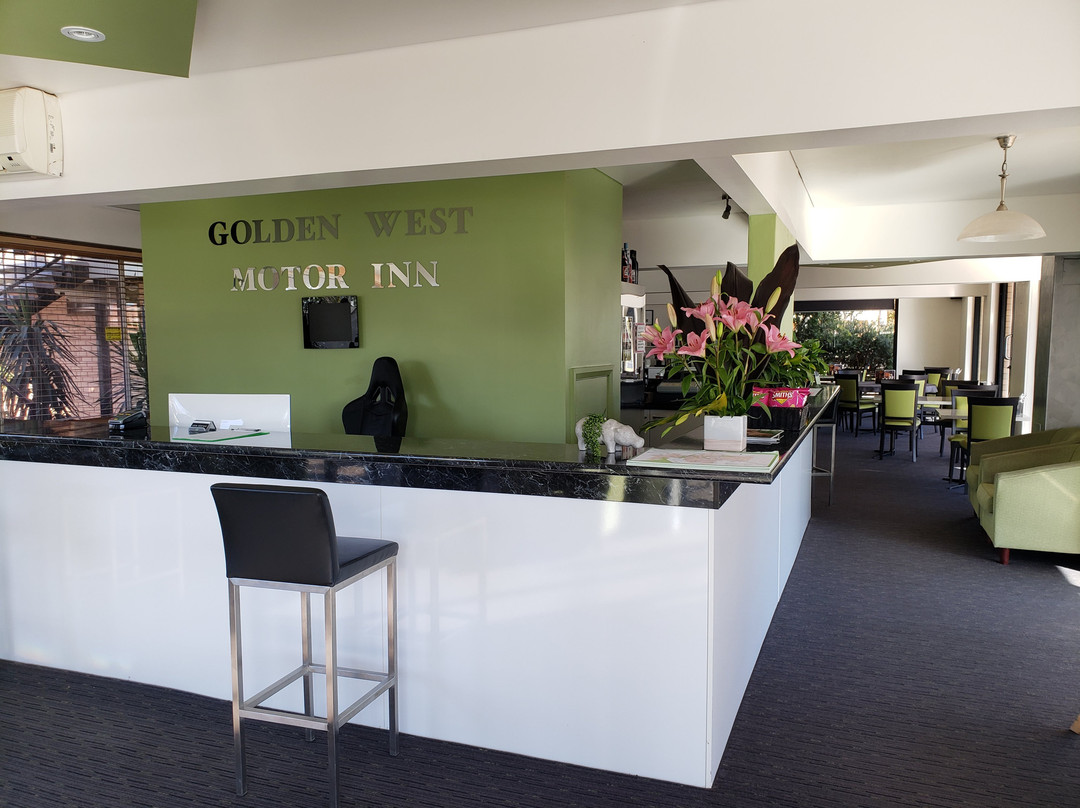 戈尔登西汽车旅馆主图