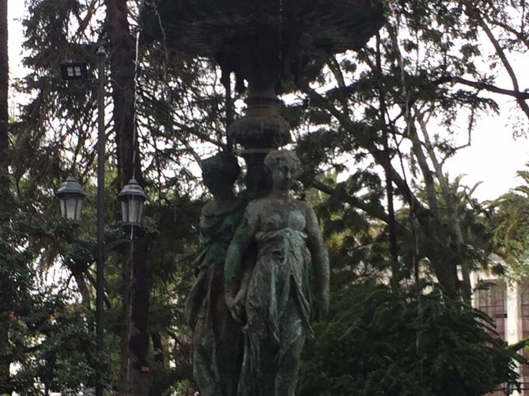 Plaza de Armas de Curico-Curico必去景点