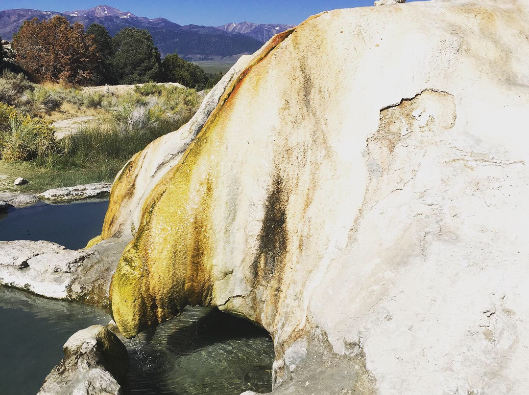 Travertine Hot Spring-布里奇波特必去景点