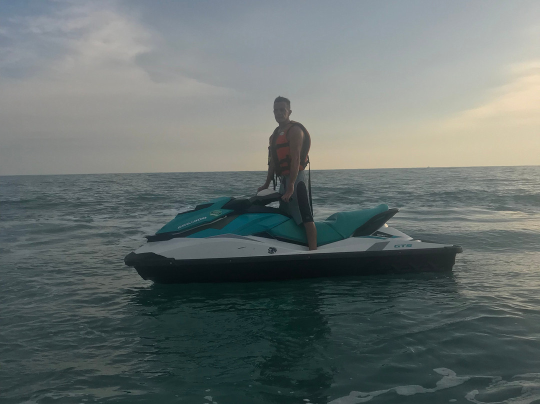 Y&Z Watersports景点图片