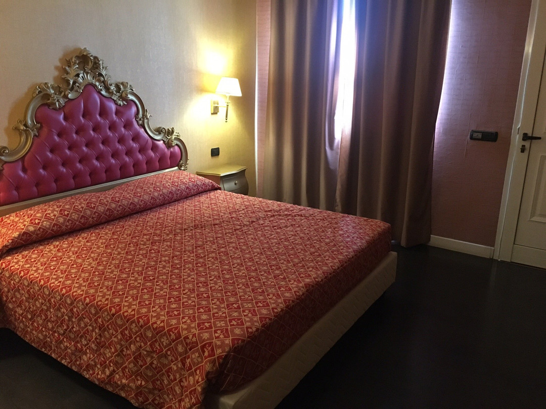 Hotel Motel Flower主图