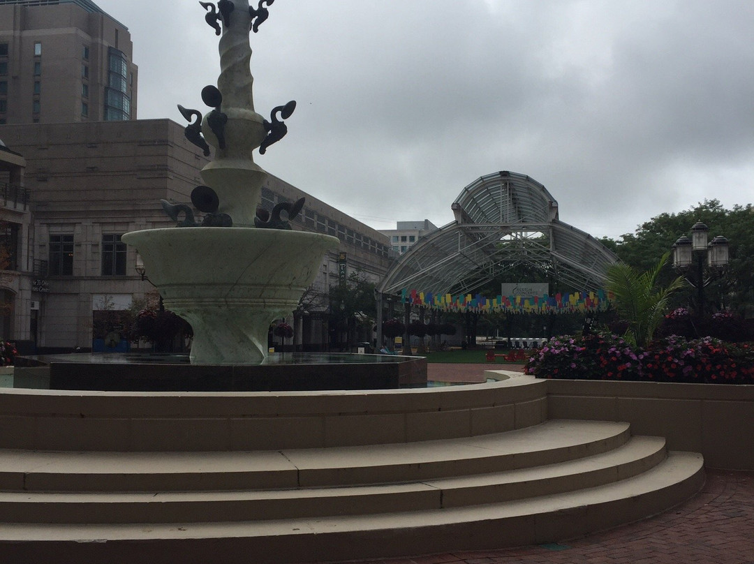 Reston Town Center景点图片