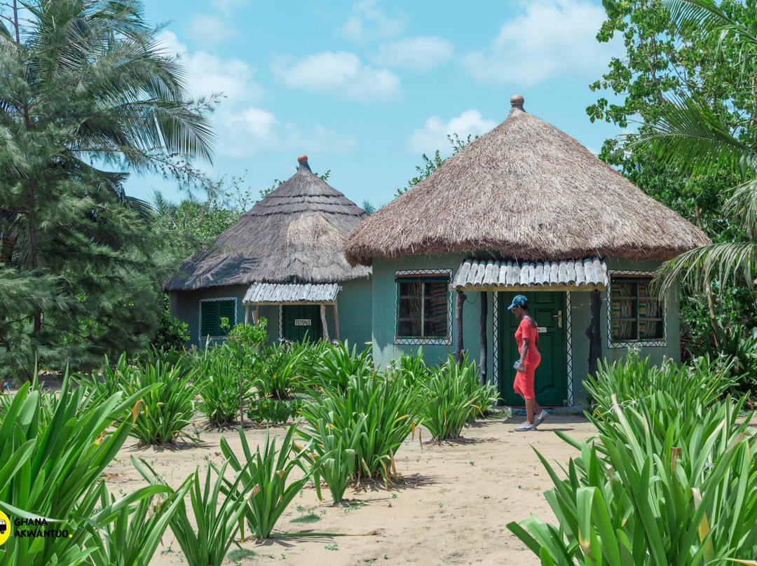 Akwidaa Inn Limited主图