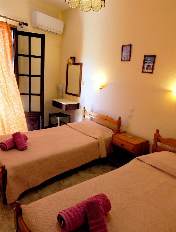 Taxiarchis Apartments主图