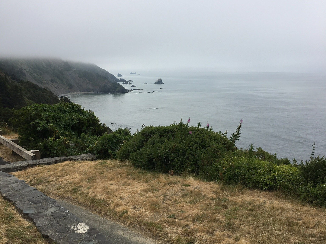 Crescent Beach Overlook景点图片