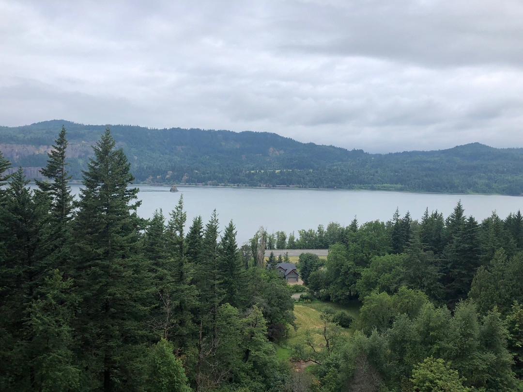 Angels Rest Trail-Bridal Veil必去景点