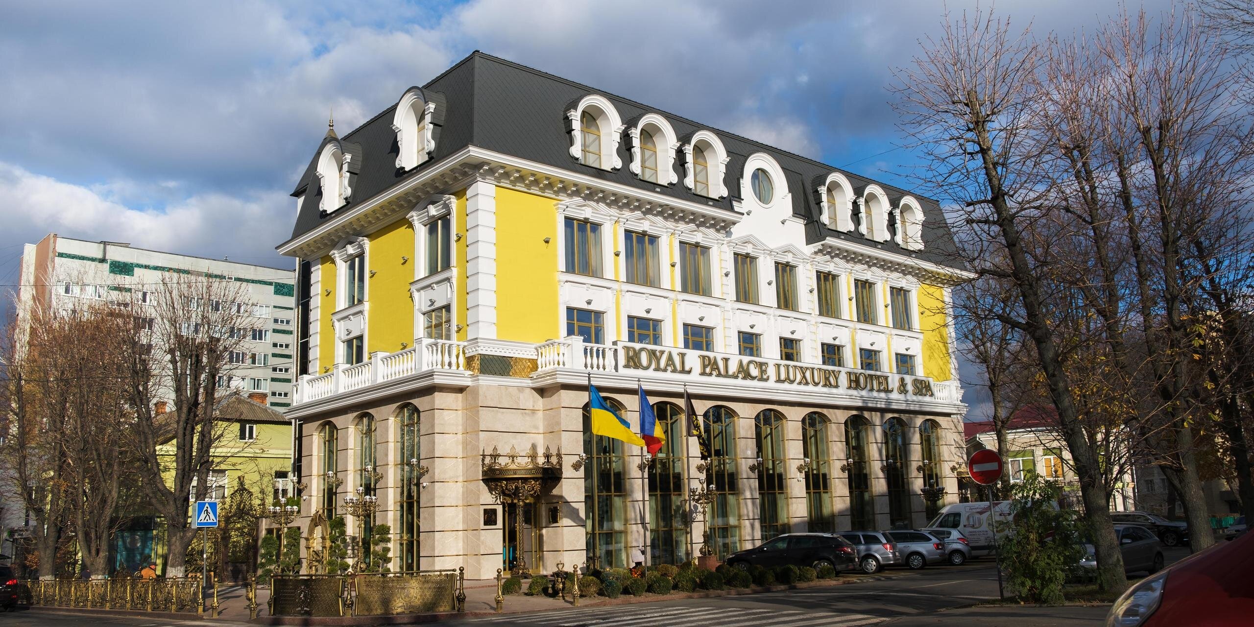 Royal Palace Luxury Hotel and SPA-浴室