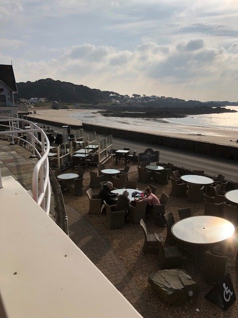 Cobo Bay Hotel主图