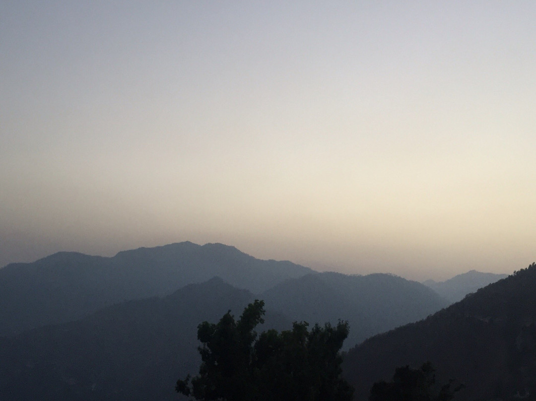 Classic Hill Top Resort主图