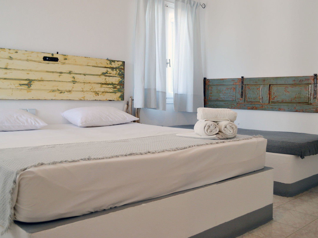 Paleochori Studios主图