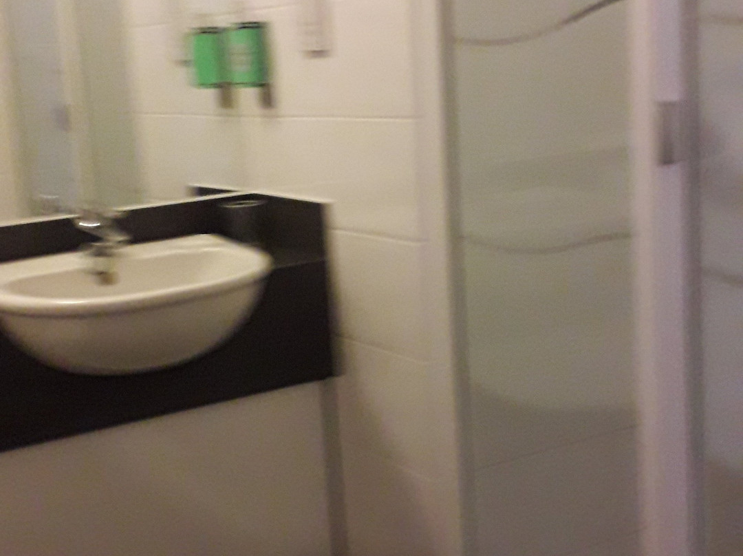 阿斯别克特西园酒店主图