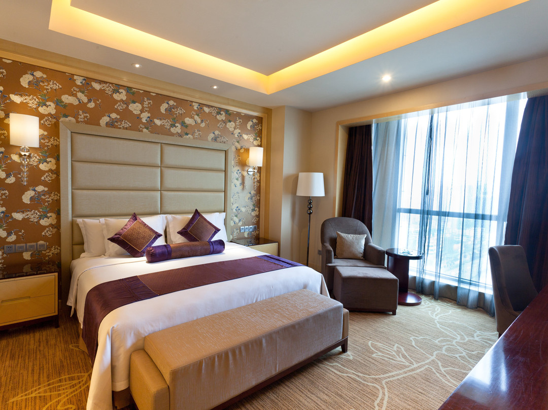 襄阳富力皇冠假日酒店主图