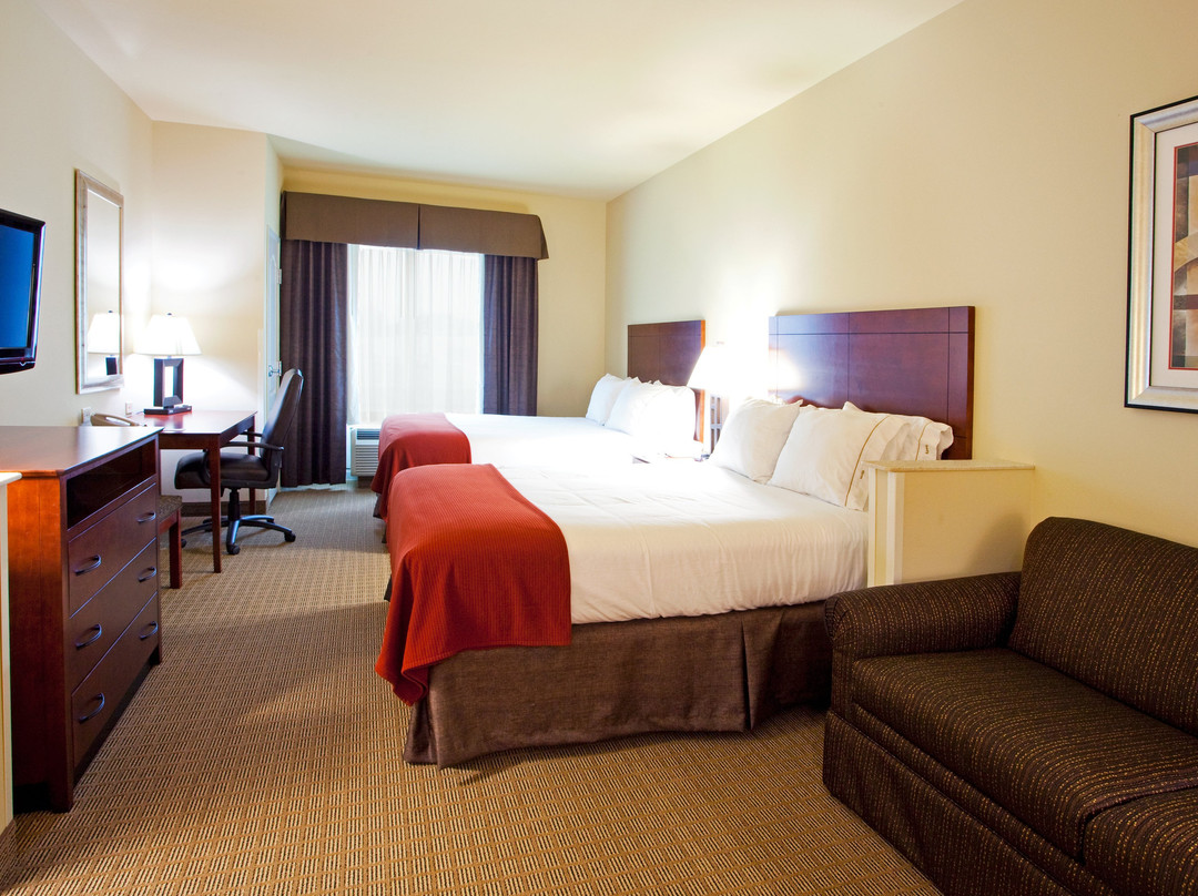 Holiday Inn Express & Suites Valdosta West - Mall Area by IHG主图