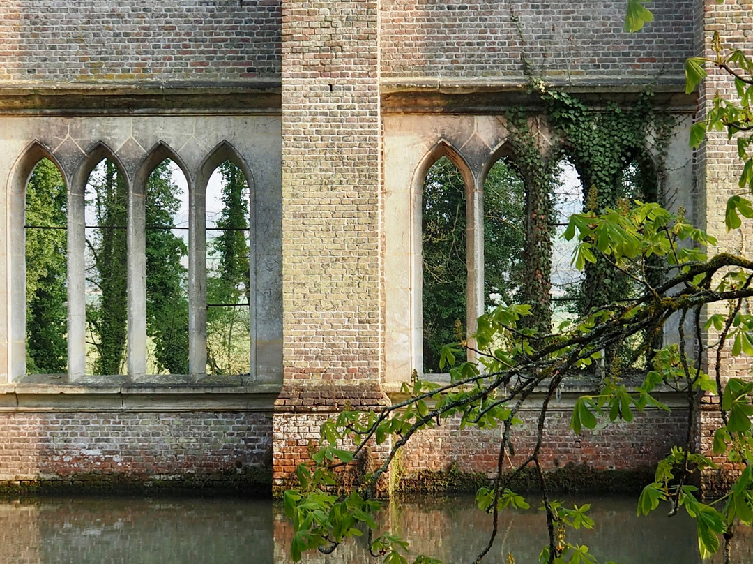 Abbaye Notre-Dame de Fontaine-Guérard景点图片