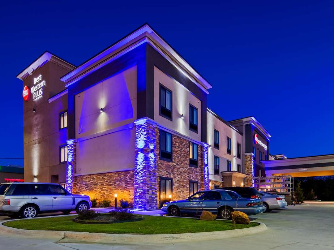 Best Western Plus Ardmore Inn & Suites主图