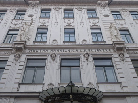 City Savings Bank Building-卢布尔雅那必去景点