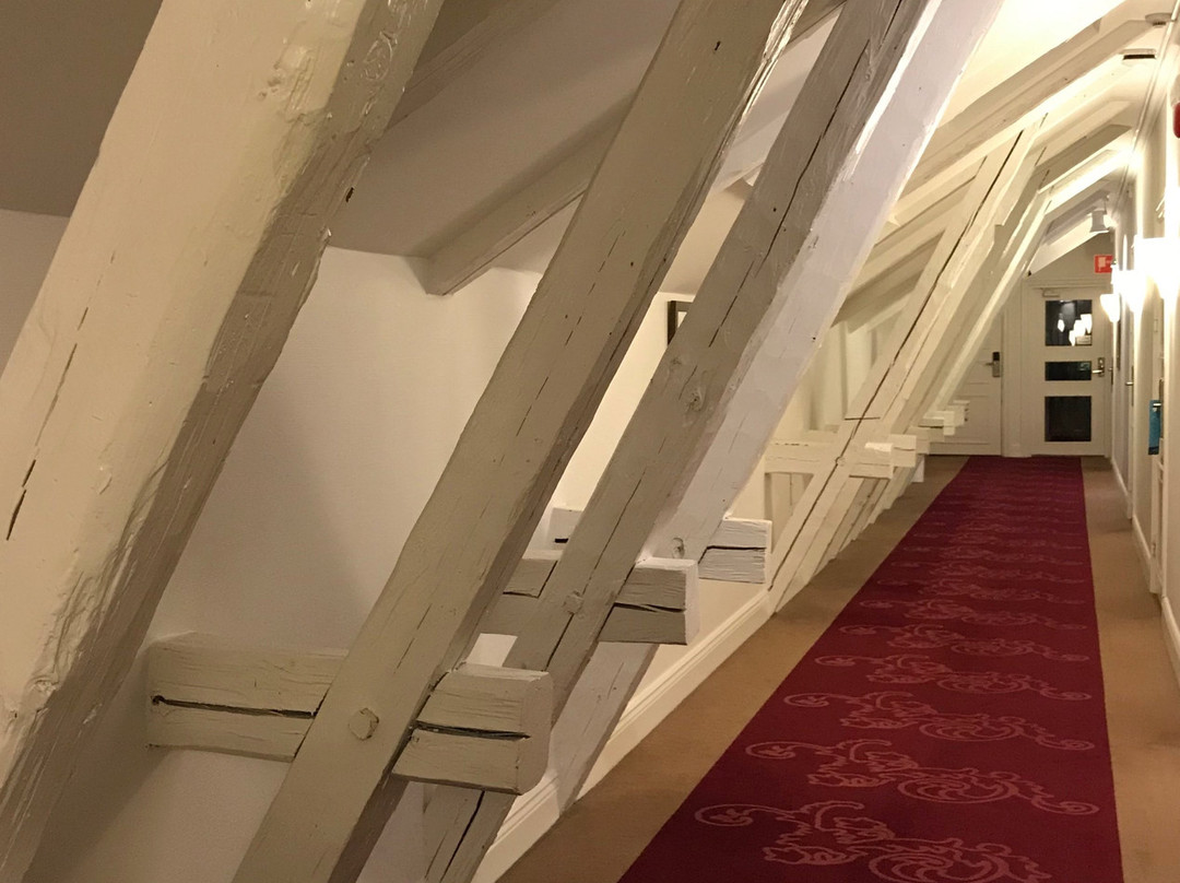 Home Hotel Victoria主图