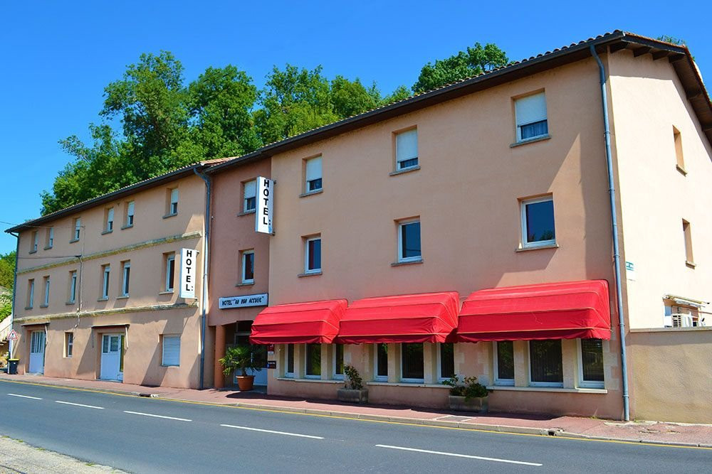 Hotel Au Bon Accueil主图