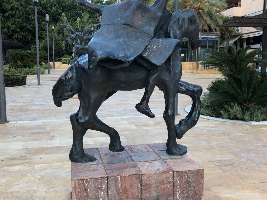 Dali Sculptures景点图片