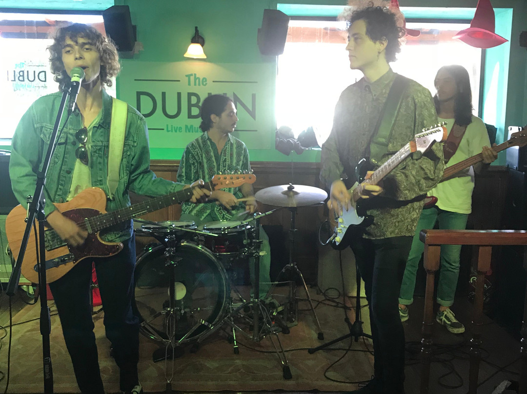 Dublin Live Music Pub-甘迪亚海滩必去景点