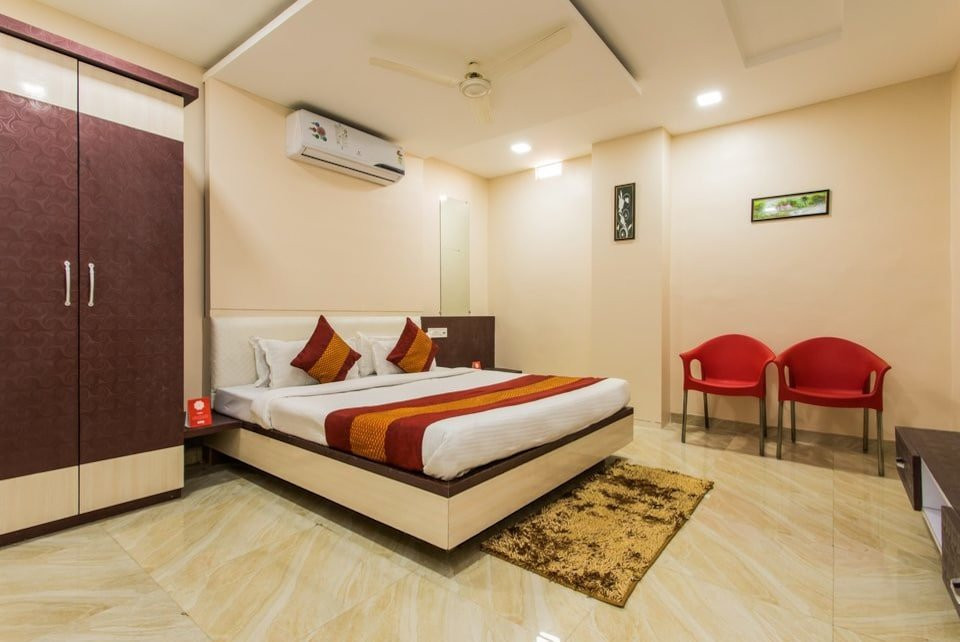 OYO 8857 Hotel Raj Palace主图