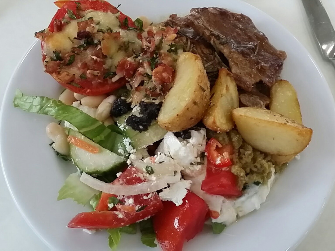 Angela Suites Boutique Hotel主图