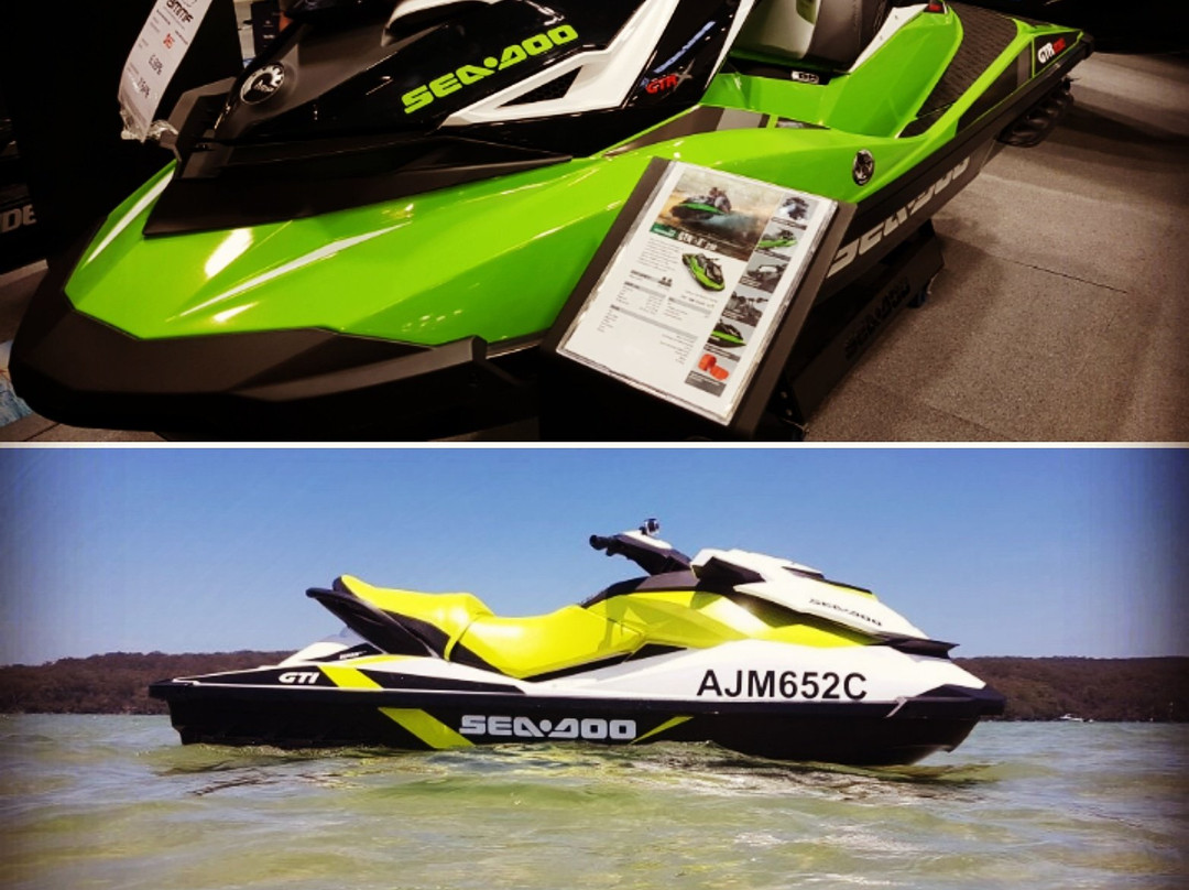 Play Hard Jet Ski Hire景点图片
